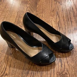 Clarks Artisan Black Leather Peep Toe Platform Pin Up Rockabilly Shoes Size 7.5